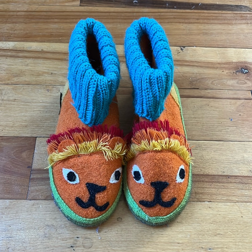 Garnet Hill Boiled Wool Lion Slippers, Toddler Size 13